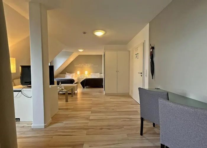 Bodenseehotel Renn 호텔 하그나우