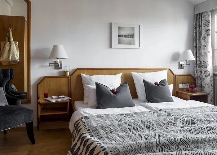 Bodenseehotel Renn 호텔 4*